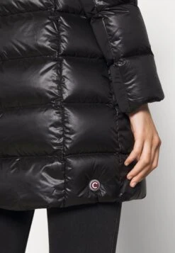 Colmar OriginalsDAUNENJACKEN - Kort Kappa / Rock - Black Dark Steel 15 Colmar OriginalsDAUNENJACKEN - Kort Kappa / Rock - Black Dark Steel -Vero Moda butik. 0976a7050c51442ab056a285389fac9a