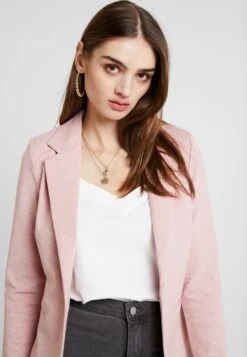 ICHIIHKATE BL - Blazer - Rose -Vero Moda butik. 0cec18f266b640a2b0ddf11e2a67547a