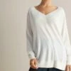 FalconeriULTRAFINE V-NECK - Stickad Tröja - Fiocco 2 FalconeriULTRAFINE V-NECK - Stickad Tröja - Fiocco -Vero Moda butik. 0dd2504535de4211b5a30c0131d905d4