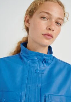 InWearKYRENIW - Skinnjacka - Spring Blue -Vero Moda butik. 1dfce9cc9ff6418da8e282a518ed0f0e