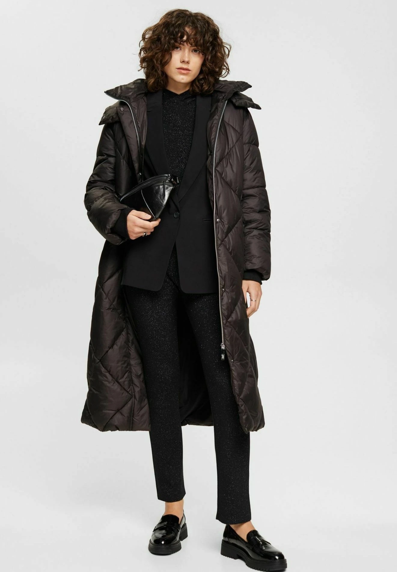 Edc By EspritEINREIHIGER - Kort Kappa / Rock - Black 4 Edc By EspritEINREIHIGER - Kort Kappa / Rock - Black - Bild 2