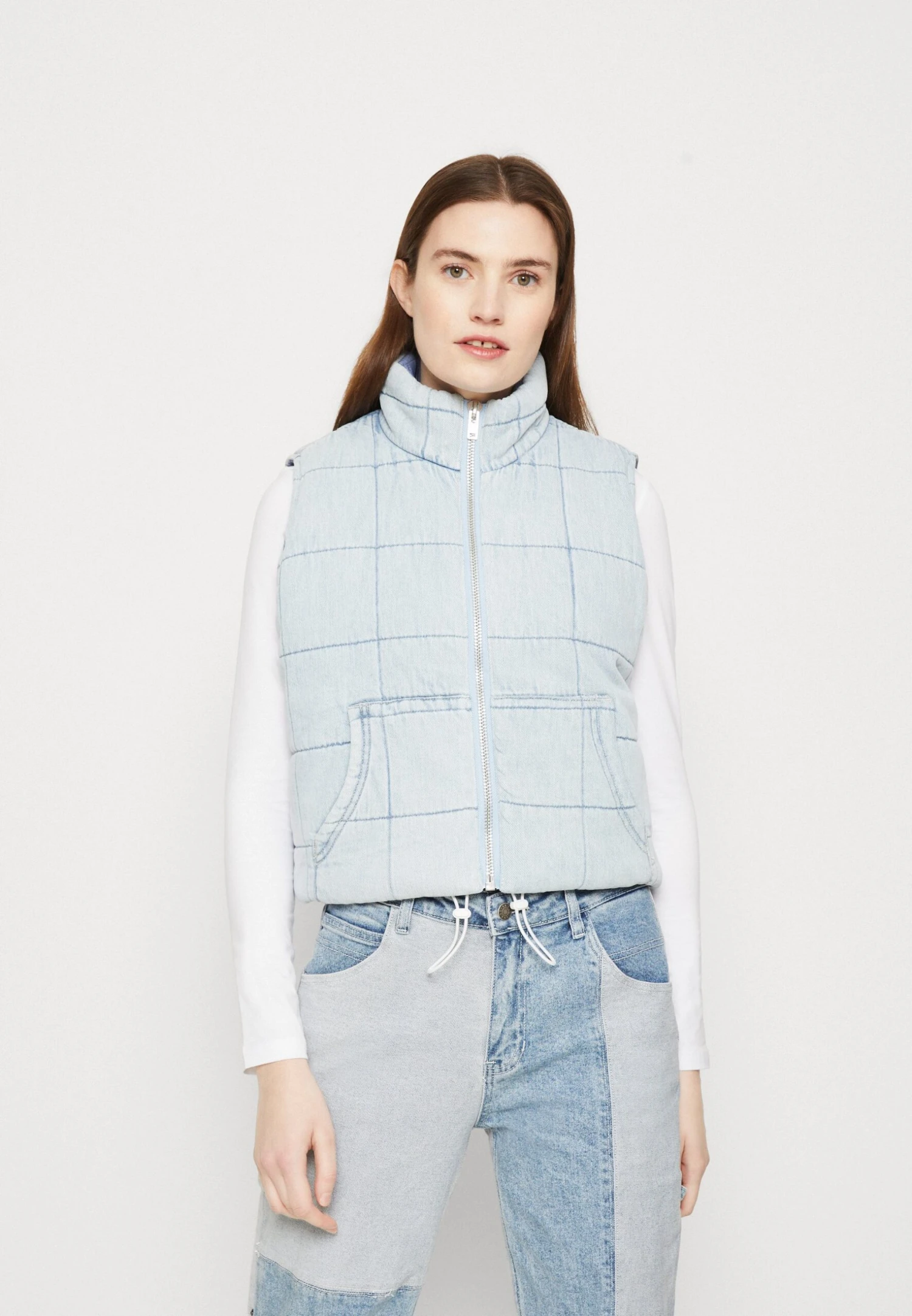 Guess OriginalsGO LANA REVERSIBLE VEST - Väst - Go Venice Light Wash 3 Guess OriginalsGO LANA REVERSIBLE VEST - Väst - Go Venice Light Wash