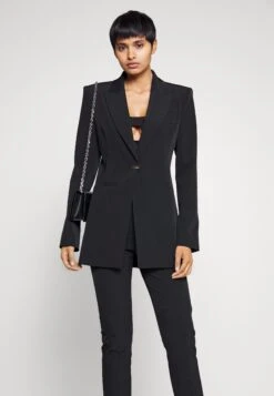 Patrizia PepeGIACCA - Kort Kappa / Rock - Nero -Vero Moda butik. 642eeda37d434b9a830ffacac76c6a3a