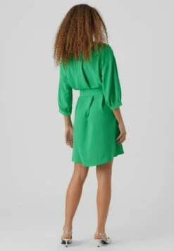 Vero ModaVardagsklänning - Bright Green 9 Vero ModaVardagsklänning - Bright Green -Vero Moda butik. 645313e18db44351b6e4b74cb50561bb