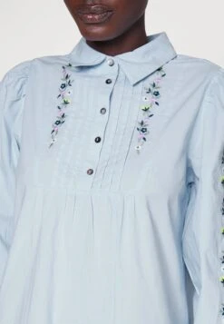 YAS TallYASKENLY DRESS - Vardagsklänning - Kentucky Blue 13 YAS TallYASKENLY DRESS - Vardagsklänning - Kentucky Blue -Vero Moda butik. 646c43acdc8447a59c5d53dc79fa67ab