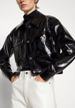 HUGOAKULA - Skinnjacka - Black 11 HUGOAKULA - Skinnjacka - Black -Vero Moda butik. 6490ec153aaf48149f22b9fed00dfaf2