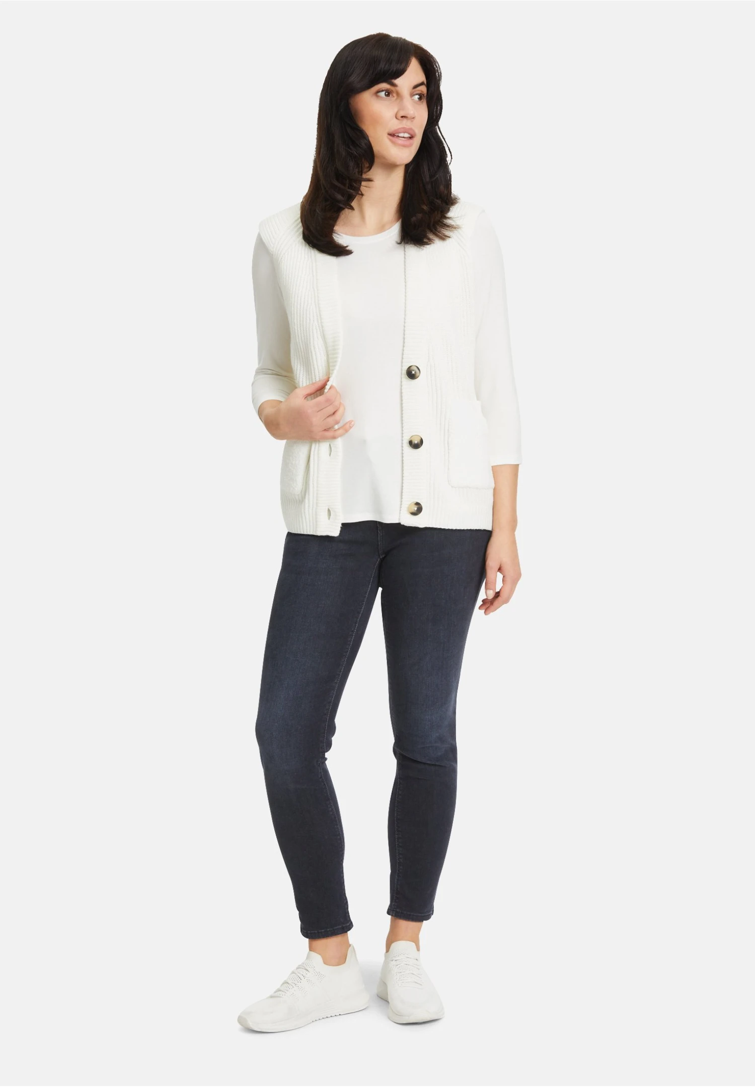 Betty & CoMIT KNOPFLEISTE - Kofta - Hellbeige 4 Betty & CoMIT KNOPFLEISTE - Kofta - Hellbeige - Bild 2