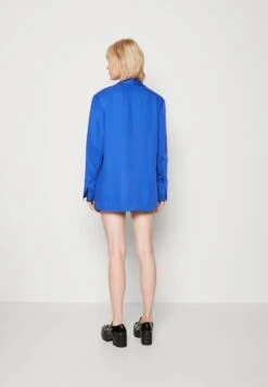 MonkiKort Kappa / Rock - Blue 9 MonkiKort Kappa / Rock - Blue -Vero Moda butik. 814c1584559244c0b49a6ca57c1af52c