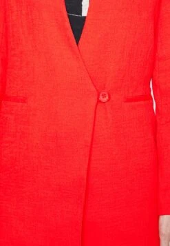 Another Label Another-LabelMARLEY - Kort Kappa / Rock - Poppy Red 13 Another Label Another-LabelMARLEY - Kort Kappa / Rock - Poppy Red -Vero Moda butik. 835be7a1cfd64a3f830a72349e68bcfd