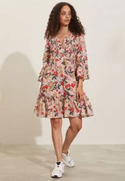 Odd MollyTAMARA - Vardagsklänning - Light Porcelain -Vero Moda butik. 92ff167abe29433b862d7733236adf08