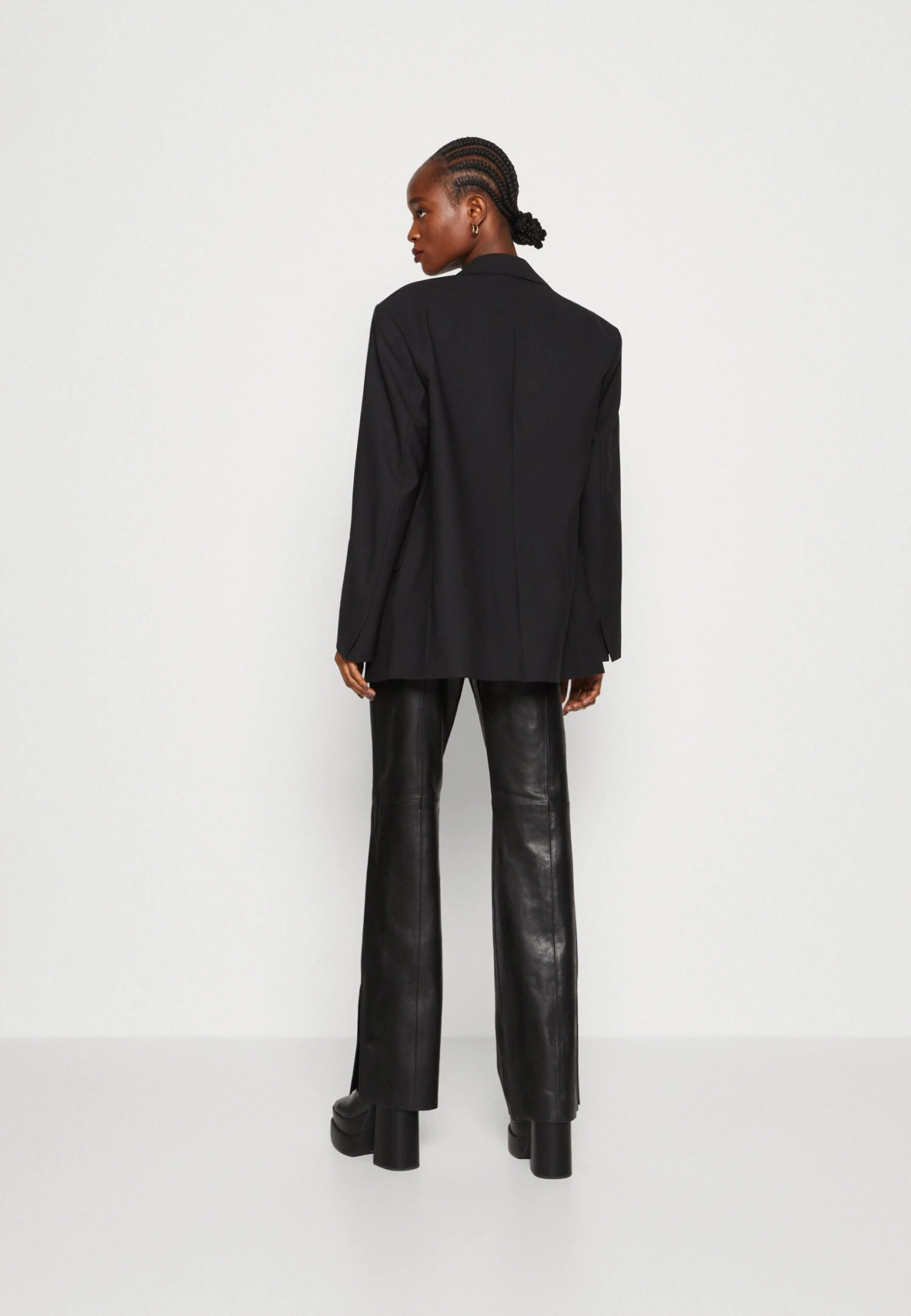 ARKETKort Kappa / Rock - Black 5 ARKETKort Kappa / Rock - Black - Bild 3