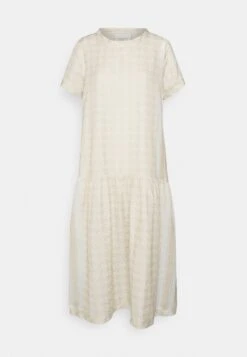 SUMMERY CopenhagenJOSEFINE LIGHT - Vardagsklänning - Whisper White -Vero Moda butik. a1a3f3f6cd214ebd93bb44919d71b677