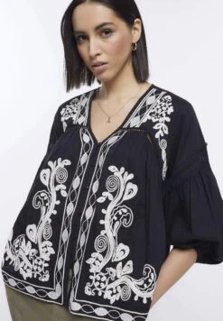 River IslandBlus - Black 10 River IslandBlus - Black -Vero Moda butik. a8250b39266d420782223cbd5793fb16