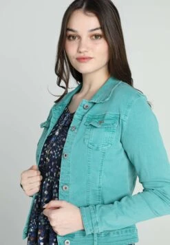 CassisJeansjacka - Green 17 CassisJeansjacka - Green -Vero Moda butik. ac4bd0e33481431a9d068f915f28f5ba