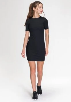 Vero Moda butik. -Vero Moda butik. b1ffadfd93814190bb31bc5bd59fe007