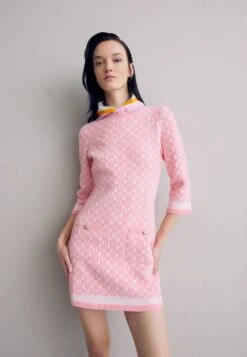 MajeROADINA - Stickad Klänning - Rose