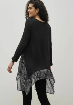 NextHANKY WITH SNAKE PRINT - Tunika - Black -Vero Moda butik. cdc1e48688254fbfad838de9190010aa