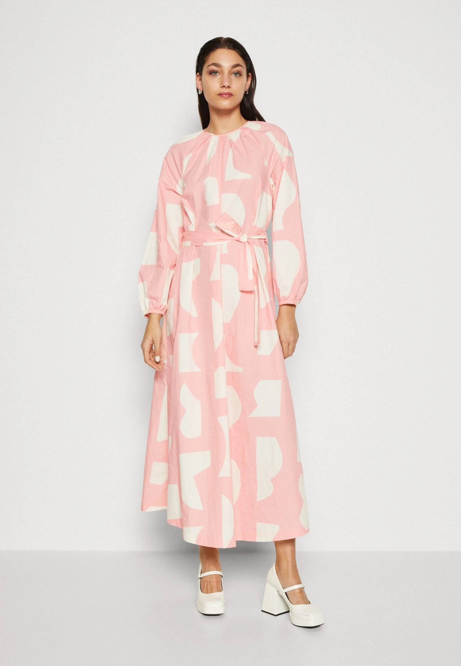 MonkiMaxiklänning - Light Pink 3 MonkiMaxiklänning - Light Pink