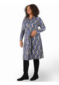 Vero Moda butik. 6 Live Unlimited LondonPRINT TIE SIDE - Jerseyklänning - Blue