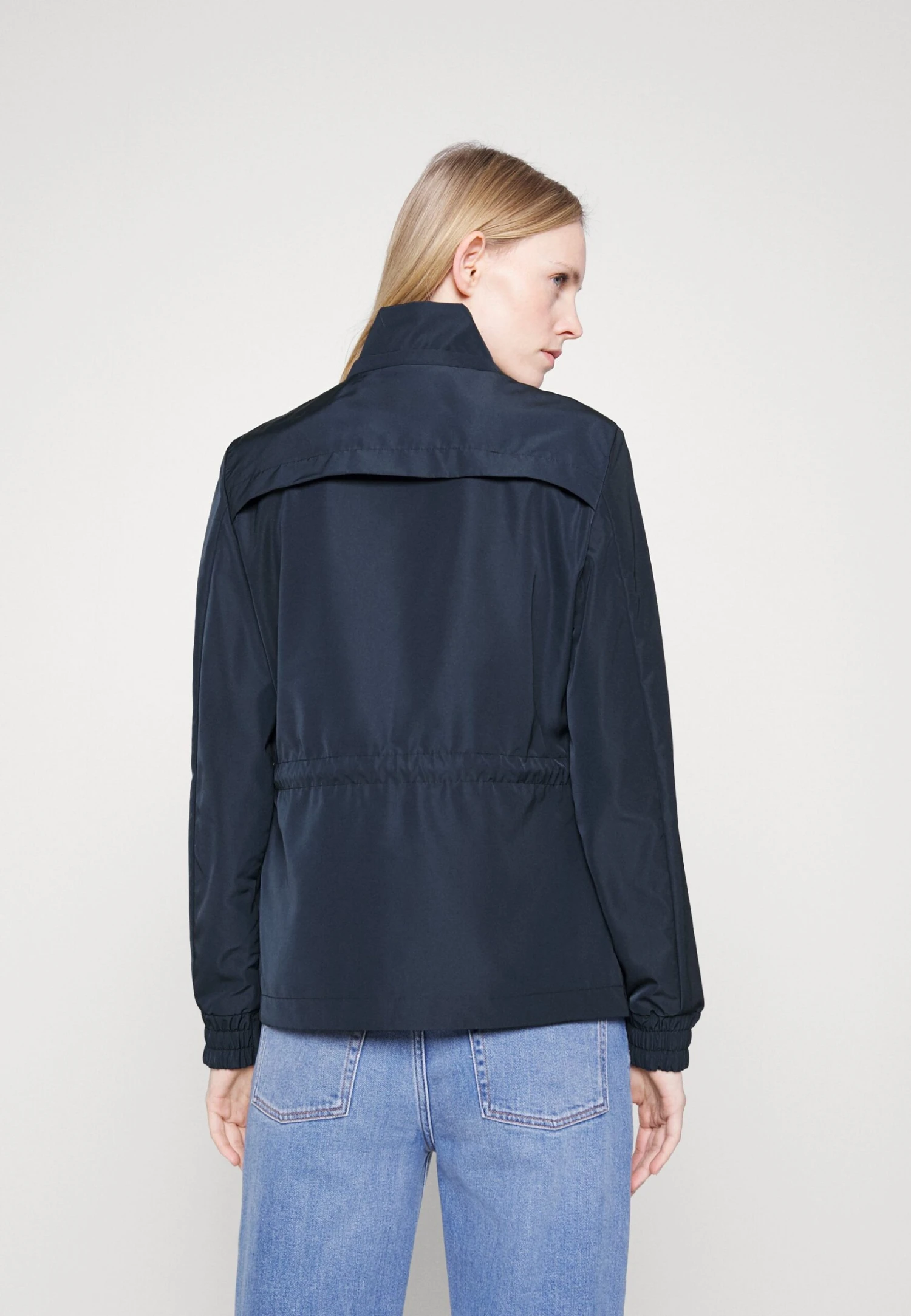 EA7 Emporio ArmaniTunn Jacka - Blue 6 EA7 Emporio ArmaniTunn Jacka - Blue - Bild 4