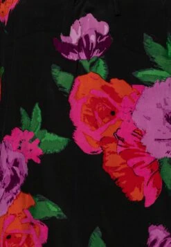 KaffeROSALINA BLOUSE - Blus - Black/red/purple -Vero Moda butik. f31384a9120d45b8afa48c027124694c