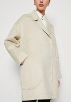 La Strada UnicaCALUSO HAND MADE JACKET - Klassisk Kappa / Rock - Pumice Stone -Vero Moda butik. f78f8055a330464fa0bfc6e679d24bf4